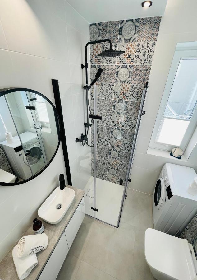 Apartamenty Zlota 15-Lotnicza Street Kielce Esterno foto