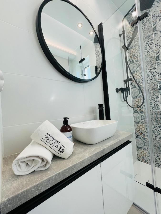 Apartamenty Zlota 15-Lotnicza Street Kielce Esterno foto